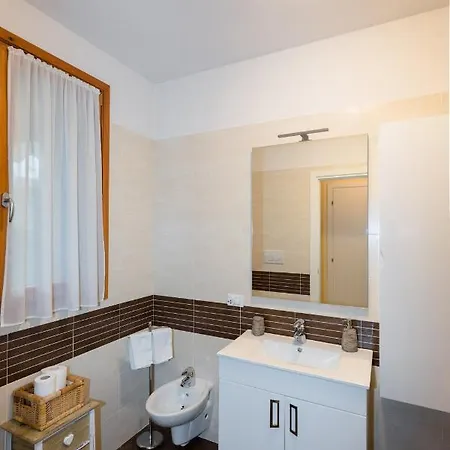 Essenza Apartment Sirmione