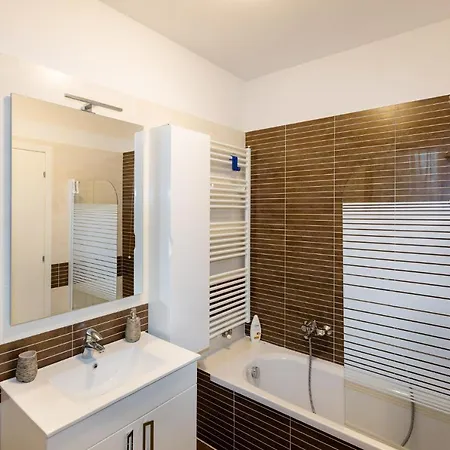 Essenza Apartment