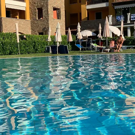 Essenza Apartment *